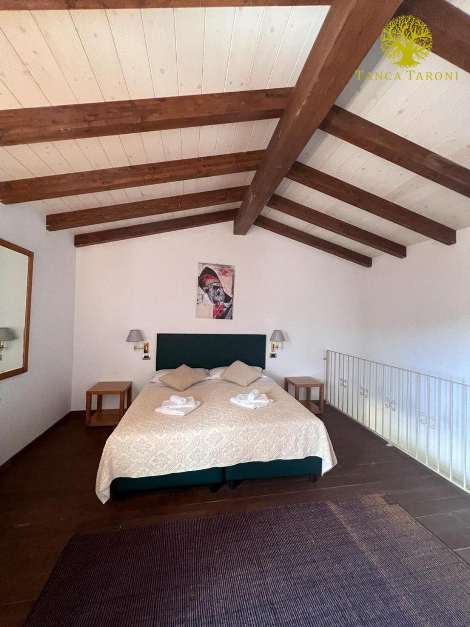 Agriturismo Bed And Breakfast Tanca Taroni Telti Exterior foto